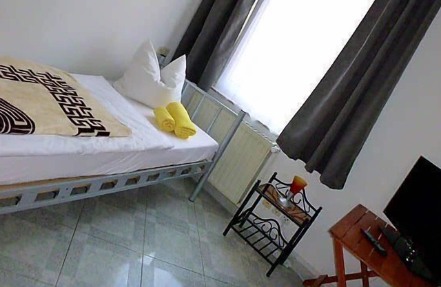 Single room-Basic-Shared Bathroom-Zi 2-10