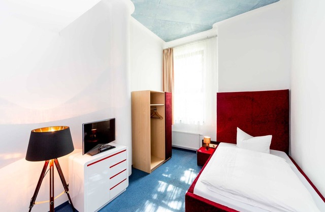 Single room Comfort - artHOTEL Magdeburg GmbH