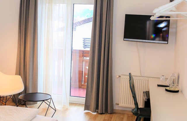 Single Room - Hotel Sonnenhof Bed & Breakfast
