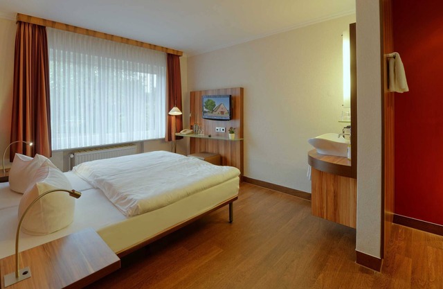 Single room standard - Landhotel Zur Eiche