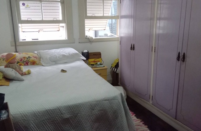 Single room with internet and one bed/center/Santa Casa POA.