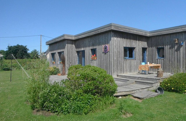Single storey house near the sea
