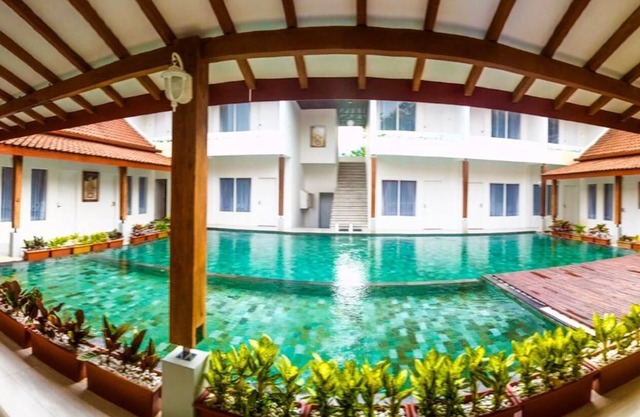 Sinom Borobudur Hotel
