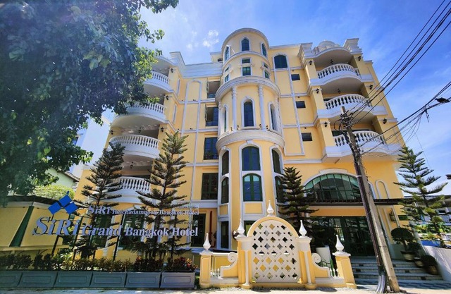 Siri Grand Bangkok Hotel
