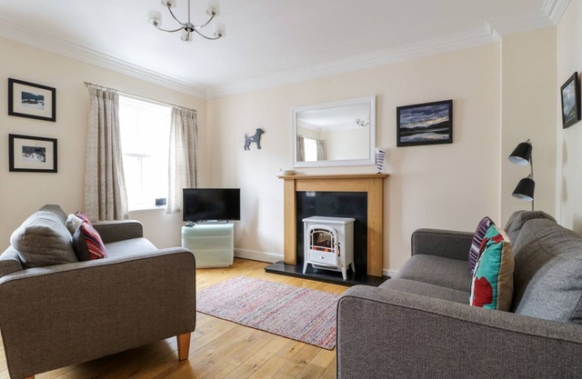 SISKIN, family friendly, country holiday cottage in Keswick