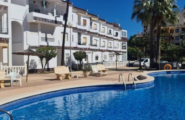 Sit back and relax in a stylish space just a few steps from the beach! n
