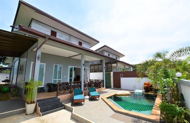 Sitara Villa 1, two bedroom modern style villa with private pool & garden