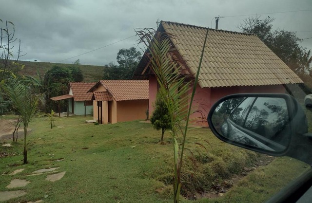 SITIO CAMINHO DAS PEDRAS - Suítes e Chalés