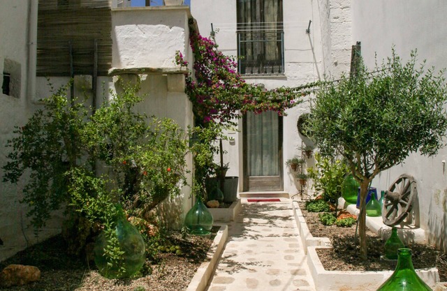 Situato ad Alessano il B&B Pulia Dimore Salentine, casa storica del 1500.