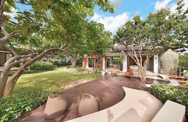 Six Hills Villa - 5BR Family with Garden