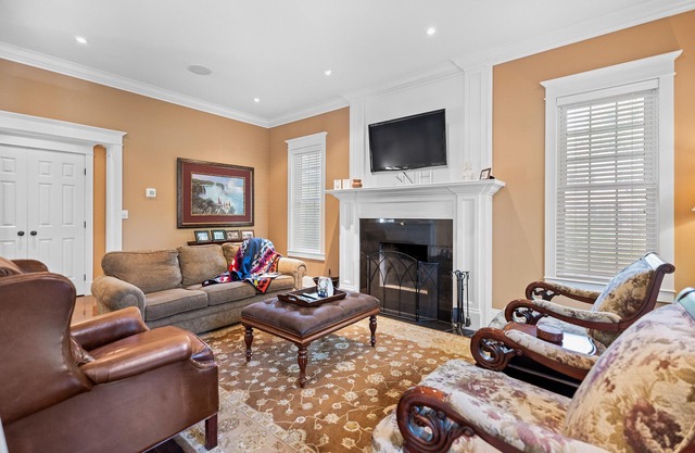 Six Nations House, Luxury in the heart of Old Town
