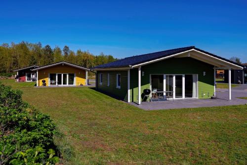 SKAN-PARK Ferienhäuser & Tiny Houses am Bärwalder See