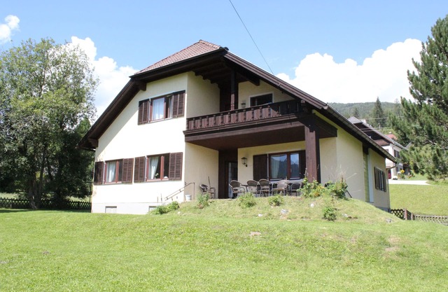 Ski Chalet/Summer Holiday Home In Historic, Alpine Village - 4 local ski areas