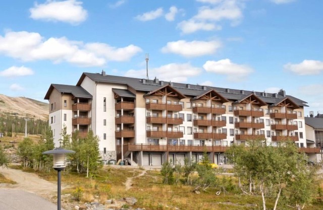 Ski Chalets Vii 7403 by Interhome