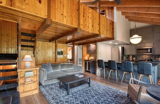Ski Condo in Chalet Village at Brian Head!