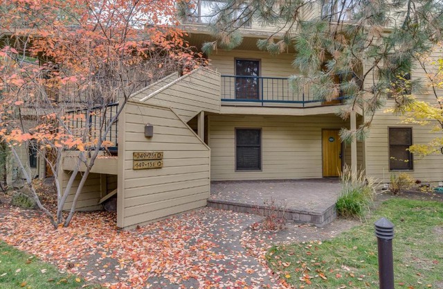 Ski House 251 - Meredith Lodging