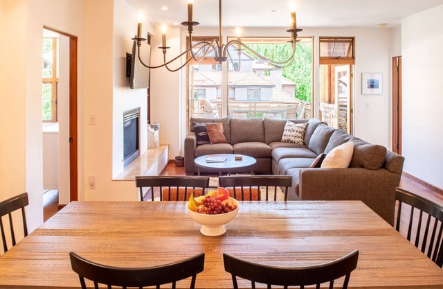 Ski in/Ski Out Luxury Condo in the Core of Mountain Village Telluride