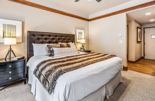 Ski-out suite with pools, hot tubs, spa, on-site dining, patio & mountain view