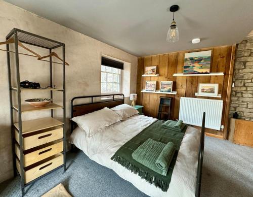 Skirrid Studio Stay near the Welsh beacons