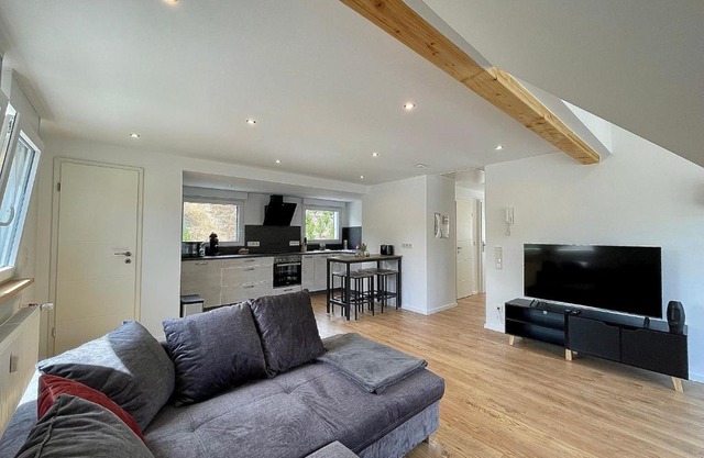 Sky Apartment, Sauna, Blick zur Mosel, großer Balkon, Kaffeemaschine, Smart TV