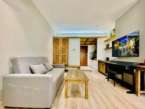 Sky Business Suites - the Wood House