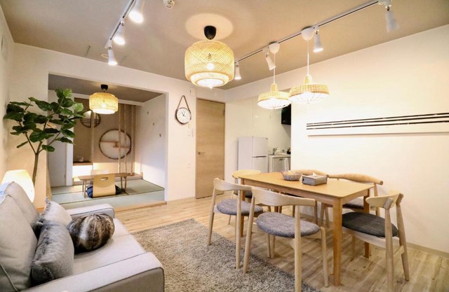 Sky Court 717