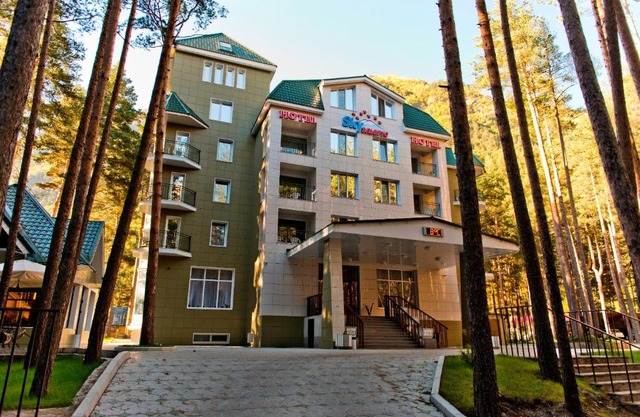 Sky Elbrus Hotel