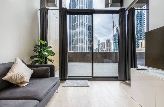 Sky High City Luxury w Huge Deck and Shared Pool