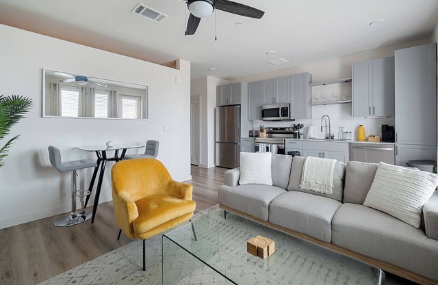 Sky-High Comfort 1BR | Gym| Pool | Pet Friendly