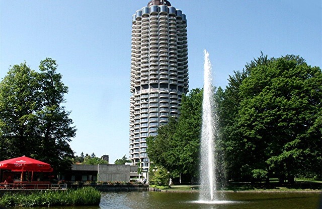 SKY - Romantic -room 33 Etage Hotelturm Augsburg