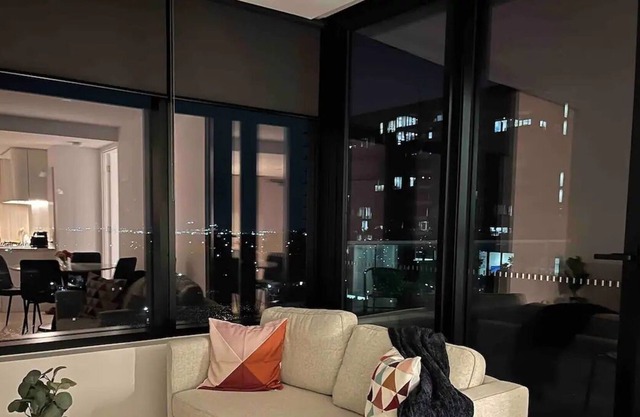 SkyGarden Luxury Rental Unit in Glen Waverley