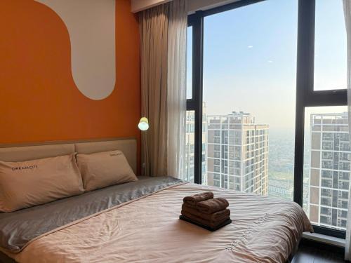 SKYLINE SERENITY APARTMENT - Free Rooftop Pool & Private Fitness, Masteri B Vinhomes Smart Ha Noi - Mochie Homestay