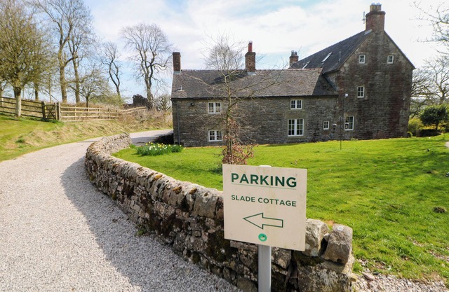 SLADE COTTAGE, pet friendly, with open fire in Ilam, Staffordshire