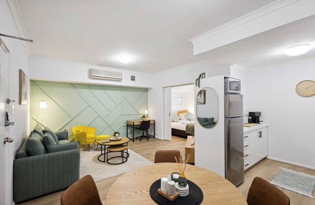 Sleek Northbridge Getaway