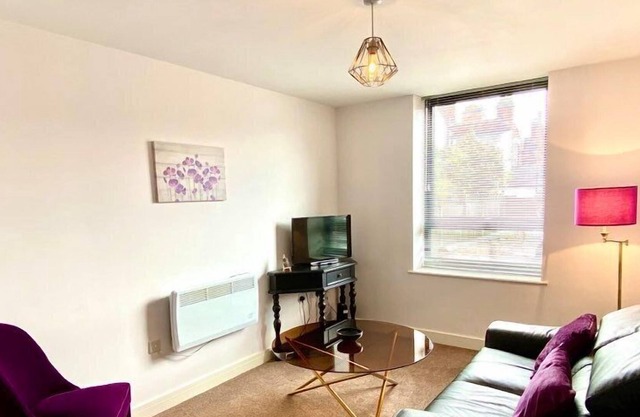 Sleek one-bedroom self-catering apartment. A perfect choice for short-term stays