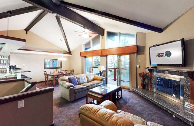 Sleep 6 With Stunning Views Of Lake Tahoe