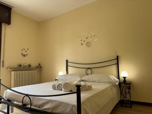 Sleep & Fly 2 bedrooms air conditioning wifi