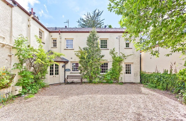 Sleeps 12 guests in 6 bedrooms with 2 hot tubs