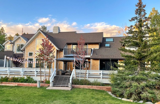 Sleeps 29 | Wedding Venue | Hot Tub | Fire Pit