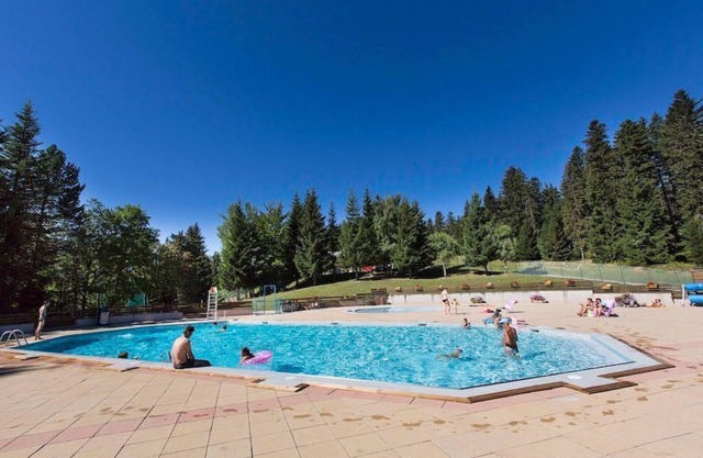 Sleeps 5! Mountain Escape in Valmorel | 1BR Apt