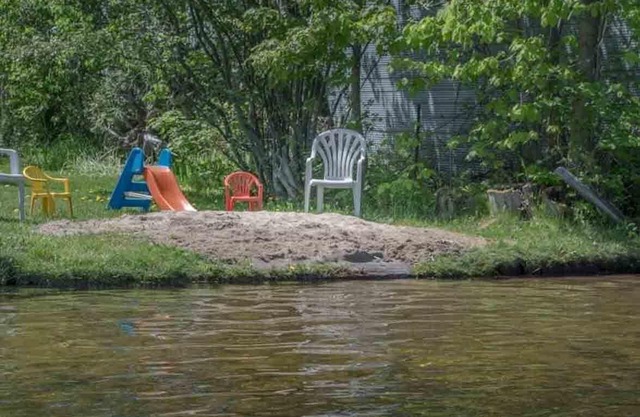 Slip Away - Affordable 3Br Cottage w/Sand Beach & Great Swimming