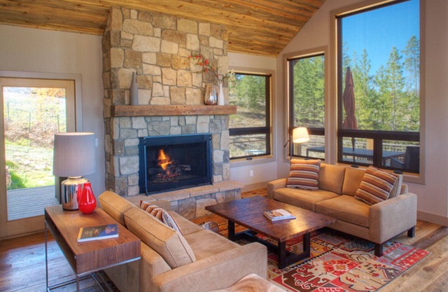 Slopeside at Granby Ranch & Near RMNP. Ski in/out custom home with epic views