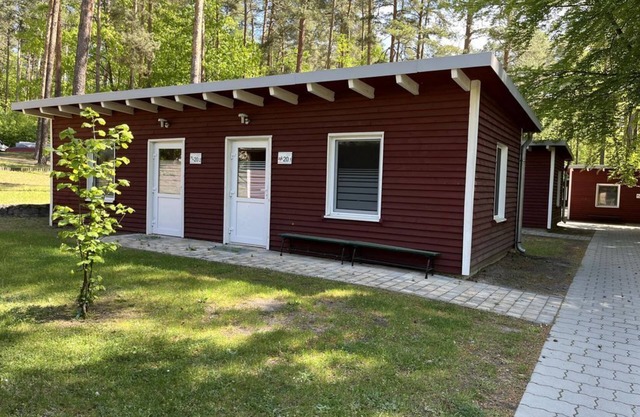 Small bungalow - KiEZ Am Braunsteich Weißwasser