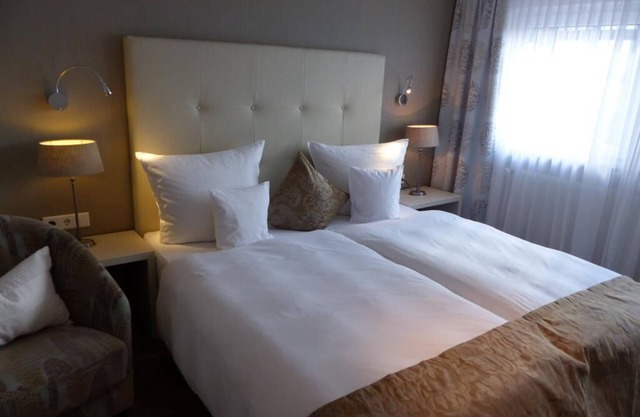 Small double room