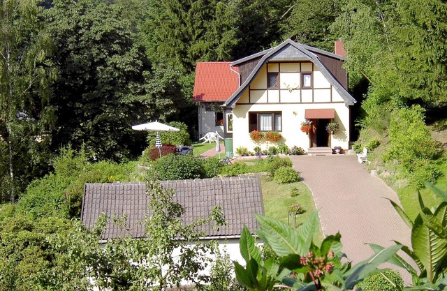 Small, fine holiday home in a prime location