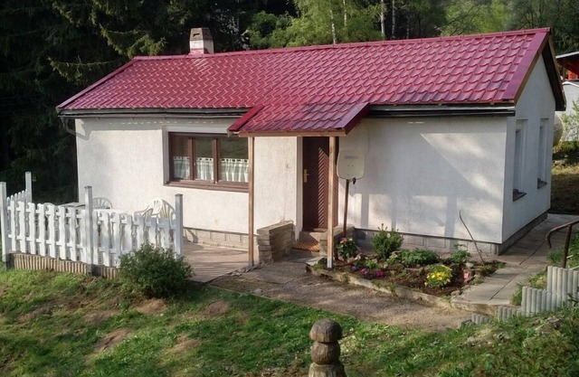 Small vacation home with sauna barrel in the Thuringian Forest on the Rennsteig