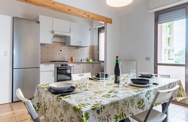 Smart apartment with balcony and parking space