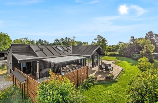 "Smilla" - 1.1km from the sea by Interhome