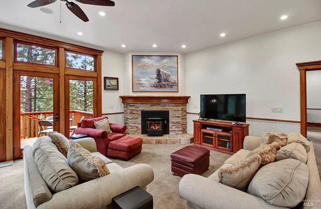 Smiths Ferry Cabin by Cabarton & Snowmobile Trails