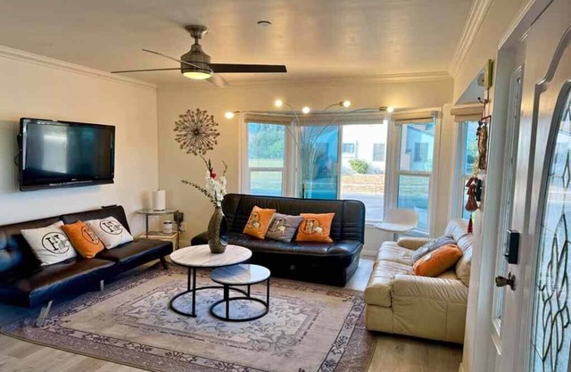 Smooth Seamless Stay · 5 Ensuite Bedroom Gem!